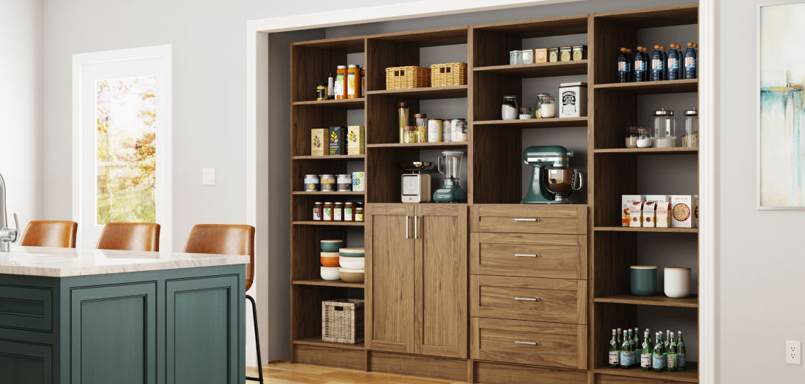 MasterSuite Classic in Autumn Brown with Shaker fronts and and Rustic pulls