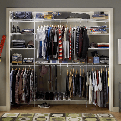 Wire Shelving in Bedroom Closet